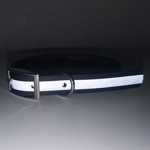 Correa y <span class=keywords><strong>Collar</strong></span> para Perro Reflectante Suave con Recubrimiento de <span class=keywords><strong>PVC</strong></span> Impermeable Más Vendida, Correa para Mascotas de Material Plástico con Patrón Sólido - Product Image 4