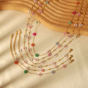 Conjunto étnico al por mayor de aleación chapada en oro con acabado mate premium, collar de templo, pendientes jhumkas, conjunto de joyería. - Product Image 1