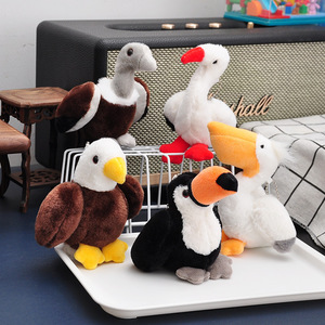 Peluche personalizzati <span class=keywords><strong>a</strong></span> forma di pellicano, aquila, cigno e altri uccelli, giocattoli di peluche transfrontalieri, ciondoli per <span class=keywords><strong>zaino</strong></span> di coppia, piccole statuette - Product Image 4