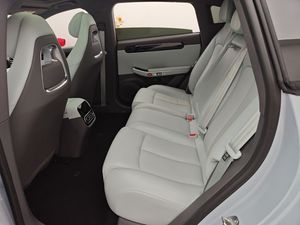 Leapmotor C01 2023 : Grande <span class=keywords><strong>berline</strong></span> électrique abordable, autonomie de 525/606 km, pratique et intelligente, deux versions. - Product Image 5