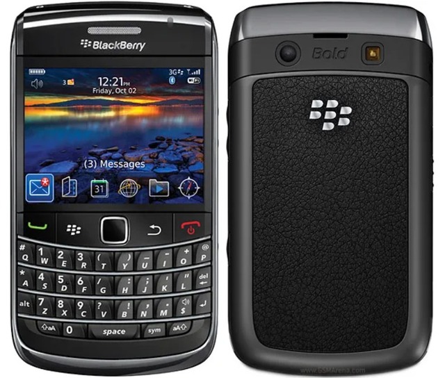 Bold 9700 Original Unlocked Cellphone with 3G 512MB RAM 5MP Camera and QWERTY Keyboard Condition Free Shipping