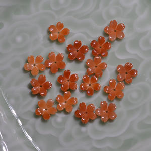 Fiori di Giglio Arancioni Intagliati a Mano in Madreperla per Gioielli, Accessori per Bigiotteria - Product Image 4