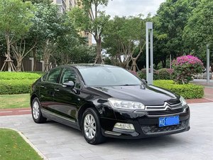 Citroën <span class=keywords><strong>C5</strong></span> d'occasion 2016 1.6T Design Français Original 123kW Puissance Transmission Automatique Idéal pour les Trajets Urbains et les Voyages en Famille Économique - Product Image 4