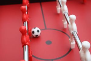 Table de baby-foot <span class=keywords><strong>QATAR</strong></span> Cup 4FT, table de football <span class=keywords><strong>2022</strong></span> <span class=keywords><strong>QATAR</strong></span>, noir, OEM, unisexe, joueur de football de guerrier, table de baby-foot en plastique B 25 KG - Product Image 3