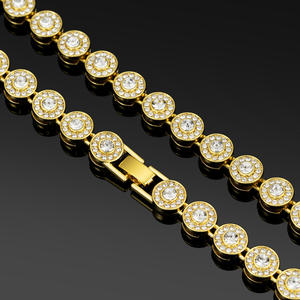 طقم مجوهرات من سلسلة وسوار كوبي بعرض 10 مم مرصع بالأحجار الكريمة اللامعة بلون فضي وذهبي - Product Image 5