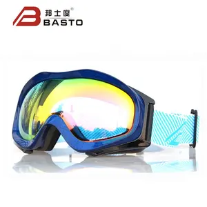 Venta al por mayor de la fábrica de stock de hombres adultos antivaho Gafas de esquí Gafas de nieve vintage magnético personalizado bonitas gafas de sol de colores gafas de esquí