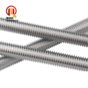 <span class=keywords><strong>Tige</strong></span> entièrement <span class=keywords><strong>filetée</strong></span> en acier au carbone zingué de qualité supérieure, grade métrique 4.8 M6-M39 DIN975, pour la décoration de plafond et la suspension - Product Image 1