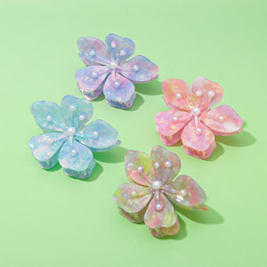 Accesorios para el Cabello de Acetato Personalizados, Pinza de <span class=keywords><strong>Pelo</strong></span> Grande con Flores Coloridas, Diseño Creativo Personalizado al por Mayor para Uso Casual - Product Image 1