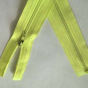 Chất lượng cao tùy chỉnh màu sắc nhà máy bán buôn No.3 Nylon mở kết thúc dây kéo cho hàng may mặc dây kéo - Product Image 5