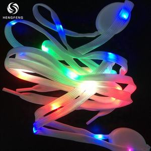 Lacci per Scarpe da Corsa LED Luminosi, Larghezza 10mm, Nylon, 3 Modalità, 7 Colori Lampeggianti - Product Image 2