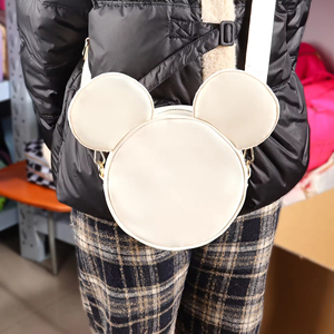 Sac à bandoulière réglable pour femme en nylon imperméable, sac à main pour parc d'attractions, sac Magic Kingdom, sac bandoulière tête de souris - Product Image 2