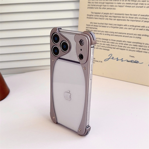 เคสกันกระแทกอะลูมิเนียมพร้อมเลนส์ป้องกันโลหะสำหรับ iPhone 17 16 Pro Max, เคสโลหะสีเงินสำหรับ iPhone 17 Pro Max - Product Image 1