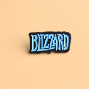 Spilla in lega alla moda <span class=keywords><strong>e</strong></span> unica, con design a lettera '<span class=keywords><strong>Zombie</strong></span> Blizzard', per vestiti <span class=keywords><strong>e</strong></span> borse - Product Image 5