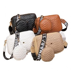 Bolsos de hombro de moda para mujer 2024 en cuero PU con estampado de cocodrilo y cierre, bolsos cruzados de lujo para mujer - Product Image 1