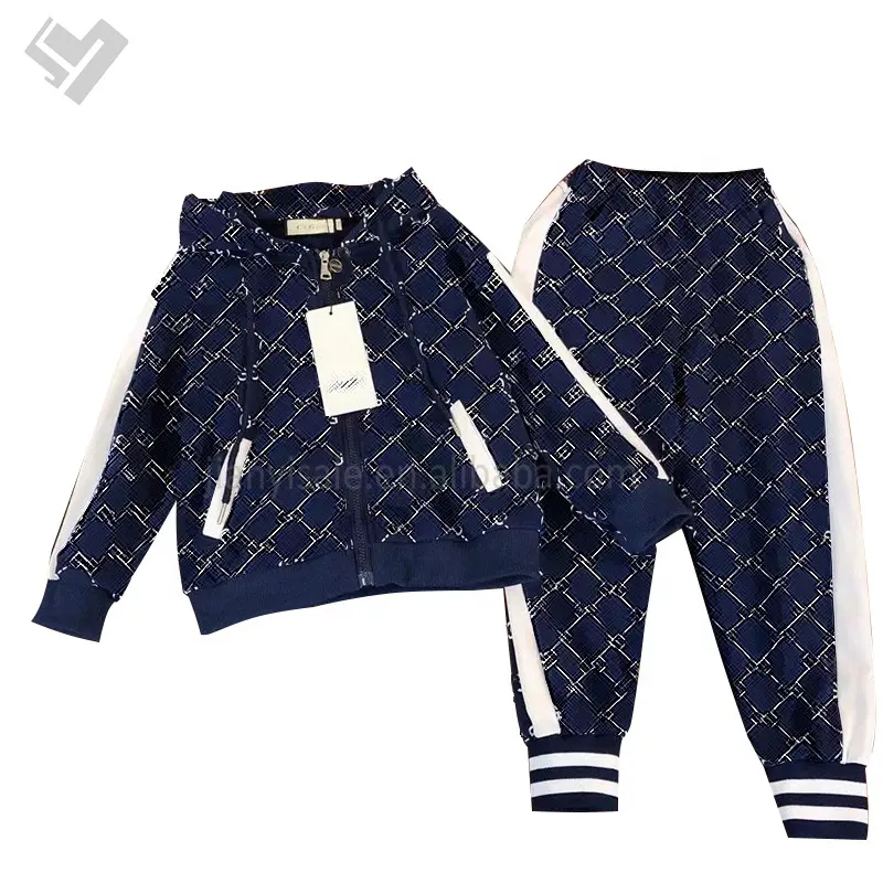 Merek mewah pakaian anak-anak musim gugur musim dingin katun 2 potong Sweatsuit Set desainer cetak lengan panjang Hoodie dan pelari Set