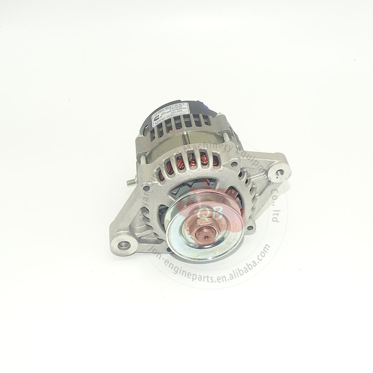 Cummins A2300 Engine Parts Alternator 4900261 15Volt / 50A HN4101000DA2