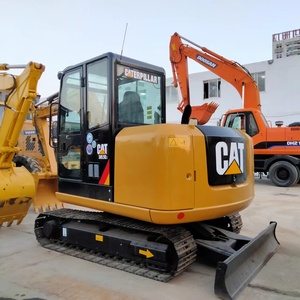 Mini-excavatrice Cat 305.5E2 d'occasion (98% neuve), 5,5 tonnes, à bras court, modèle 2024, faible nombre d'heures, excellent état, en stock, personnalisation gratuite disponible - Product Image 2