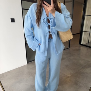 Ensemble de 2 pièces décontractées pour femmes, chemise à manches longues avec nœud papillon de couleur unie, pantalon à jambes larges, tendance - Product Image 2