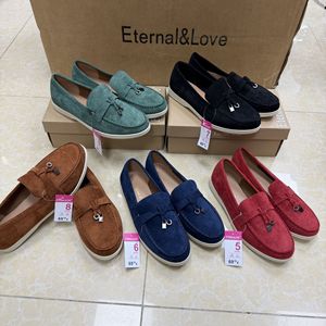 حذاء برغ خريفي بنمط جديد مسطح مع مشبك ومسطح للكاحل - Product Image 1