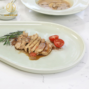 Vente chaude Nouilles Vertes <span class=keywords><strong>Dessert</strong></span> Traiteur <span class=keywords><strong>Service</strong></span> Alimentaire 13.5 Pouces <span class=keywords><strong>Assiette</strong></span> En Céramique pour Restaurant Commercial Dîner Couverts - Product Image 4