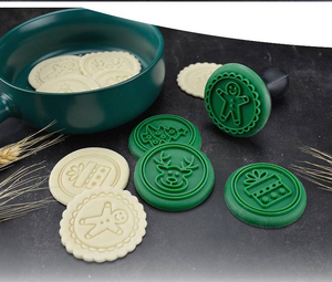 Nhựa xử lý Giáng sinh 5pcs Biscuit <span class=keywords><strong>Cookie</strong></span> Stamp bánh Silicone Stamp <span class=keywords><strong>Cookie</strong></span> <span class=keywords><strong>cutter</strong></span> <span class=keywords><strong>Set</strong></span> - Product Image 6