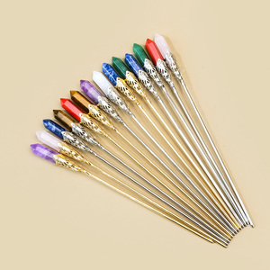 Al por mayor Horquilla de cristal natural <span class=keywords><strong>en</strong></span> forma de punta y de piedra preciosa para brujería y accesorios para <span class=keywords><strong>el</strong></span> <span class=keywords><strong>cabello</strong></span> - Product Image 1