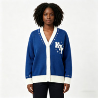 Nouvelle arrivée : cardigan en tricot à col en V de style preppy surdimensionné pour femmes, broderie personnalisée en forme d'étoile, lettres, streetwear décontracté
