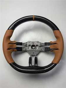 <span class=keywords><strong>Volante</strong></span> de fibra de carbono forjado y cuero para <span class=keywords><strong>Mercedes</strong></span>-Benz <span class=keywords><strong>AMG</strong></span> A45 C63 S63 Clase E CLA <span class=keywords><strong>CLK</strong></span> GLC Clase G W204 W222 - Product Image 3