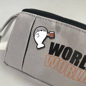 Broche originale personnalisée avec émoticônes tortue, badge amusant japonais mignon de dessin animé, en alliage émaillé, accessoires vestimentaires - Product Image 3