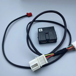 Golf 7 rear <b>USB</b> charging <b>extension</b> port - original <b>USB</b> <b>extension</b> port included in rear row (rear row only). - Product Image 2