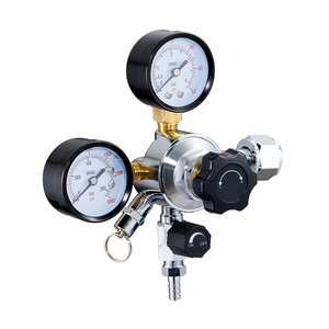 Regulador de Presión de CO2 de Doble Manómetro de Alta Calidad para Cerveza, Material de Latón, Salida de 0-90 psi, Máximo 3000 PSI - Product Image 1