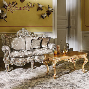 Set di Divani Angolari di Lusso Europei in Legno Massello Intagliato a Mano con Dettagli <span class=keywords><strong>Oro</strong></span> <span class=keywords><strong>e</strong></span> <span class=keywords><strong>Argento</strong></span> per Soggiorno di Villa, Rivestimento in Tessuto <span class=keywords><strong>e</strong></span> Spugna - Product Image 5