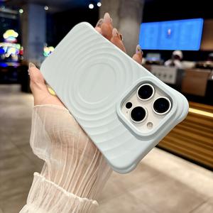 Funda de TPU magnética con patrón de onda para Apple para 17, funda protectora resistente a caídas de cuatro esquinas de silicona líquida de Color sólido para Apple - Product Image 6