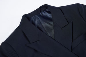 Costume pour femme en twill haute densité <span class=keywords><strong>bleu</strong></span> <span class=keywords><strong>marine</strong></span> - Tenue de bureau haut de gamme à double boutonnage - <span class=keywords><strong>Pantalon</strong></span> de bureau <span class=keywords><strong>bleu</strong></span> <span class=keywords><strong>marine</strong></span> - Product Image 2