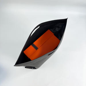 Sac écologique en non-tissé avec poignées, sac de shopping pour vêtements, emballage pour boîte à chaussures, sac cadeau personnalisé avec logo découpé - Product Image 4