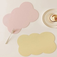 Nouveau Set de Table Tendance en Cuir PU, Style Minimaliste Moderne, Couleur Unie, Résistant à la Chaleur et Anti-Brûlure, pour la Maison et les Restaurants