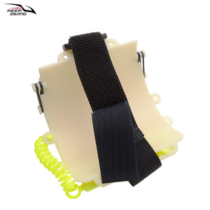 Diving Underwater Glow <b>Writing</b> Board Wrist Mounted Reusable Waterproof Plastic 3 Page Note <b>Pad</b> With Pencil For Scuba Diving - Product Image 4
