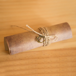Vente <span class=keywords><strong>en</strong></span> gros d'enveloppes vintage <span class=keywords><strong>en</strong></span> <span class=keywords><strong>papier</strong></span> kraft métal de qualité supérieure lettres d'amour manuscrites A5 logo personnalisé avec sangles décorations - Product Image 3