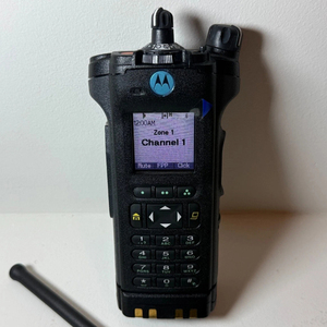 Apx8000 ban nhạc đầy đủ Walkie Talkie kép PTT hiển thị kép cầm tay UHF/VHF kỹ thuật số hai cách phát thanh FM ham đài phát thanh liên lạc cho Motorola - Product Image 4