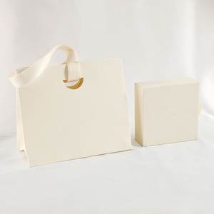 Set di Scatole Porta Gioielli con Motivo Quadrato e Sacchetto Regalo per Collane, Anelli e Ciondoli, per Conservazione o Regalo - Product Image 5