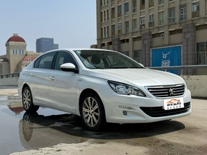 <span class=keywords><strong>Voiture</strong></span> d'occasion <span class=keywords><strong>Peugeot</strong></span> 408 1.2T <span class=keywords><strong>automatique</strong></span> 2016, conduite à gauche, toit ouvrant, essence, exportation vers l'Afrique - Product Image 4