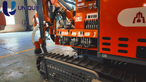 Machine de forage de surface DTH sur chenilles portable ZGYX421TA, unité intégrée avec système d'oscillation sur chenilles pour l'exploitation minière complexe - Product Image 2