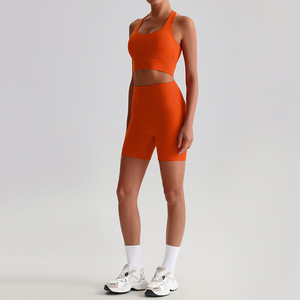 Nuovo stile di personalizzazione all'ingrosso in Stock stretta tuta sportiva reggiseno nudo senso <span class=keywords><strong>pantaloncini</strong></span> donna Outdoor corsa Fitness tuta Yoga - Product Image 2