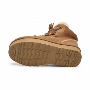 Chaussons d'hiver chauds en fourrure personnalisés 2026 en gros avec logo, chaussures Tasman, bottes Lowmel Ugges pour femmes - Product Image 4