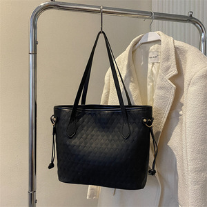 Large Capacity Women's Handheld Tote Bag Korean Version Fall New <b>Square</b> Shoulder Bag With Single Strap Zipper Closure Tanjing - Product Image 6