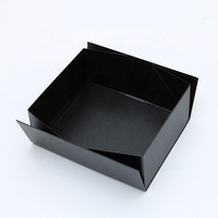 Boîte cadeau magnétique personnalisée en matériau recyclé écologique, finition noire mate, impression personnalisée, boîte d'emballage pour vêtements à ouverture rabattable