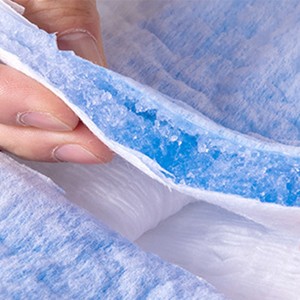 La couche jetable adulte Pull Up est utilisée <span class=keywords><strong>pour</strong></span> que les hommes et les femmes adultes absorbent efficacement l'urine - Product Image 5
