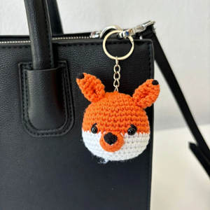 Llavero de Peluche Amigurumi Hecho a Mano, Conejito del Bosque, Regalo de Animal de Dibujos Animados, Lindo y Unisex - Product Image 4