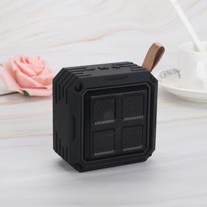 Kasinuo <span class=keywords><strong>K7</strong></span> Mini BT Haut-parleur de musique Panneau solaire étanche Haut-parleur multifonctionnel d'extérieur - Product Image 1