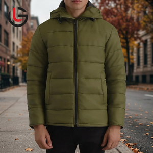 Veste matelassée d'hiver chaude pour hommes avec fermeture à glissière à col à capuche Service OEM Veste de rue à porte pour hommes - Product Image 1